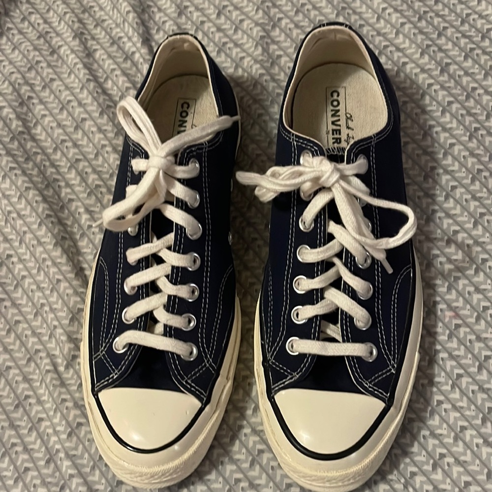 Worn once, like new Converse